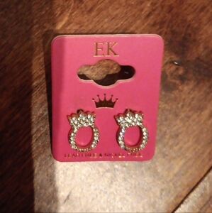 Women's Ek Earrings O Crown ( Cubic Zicornia) Diamonds NIP